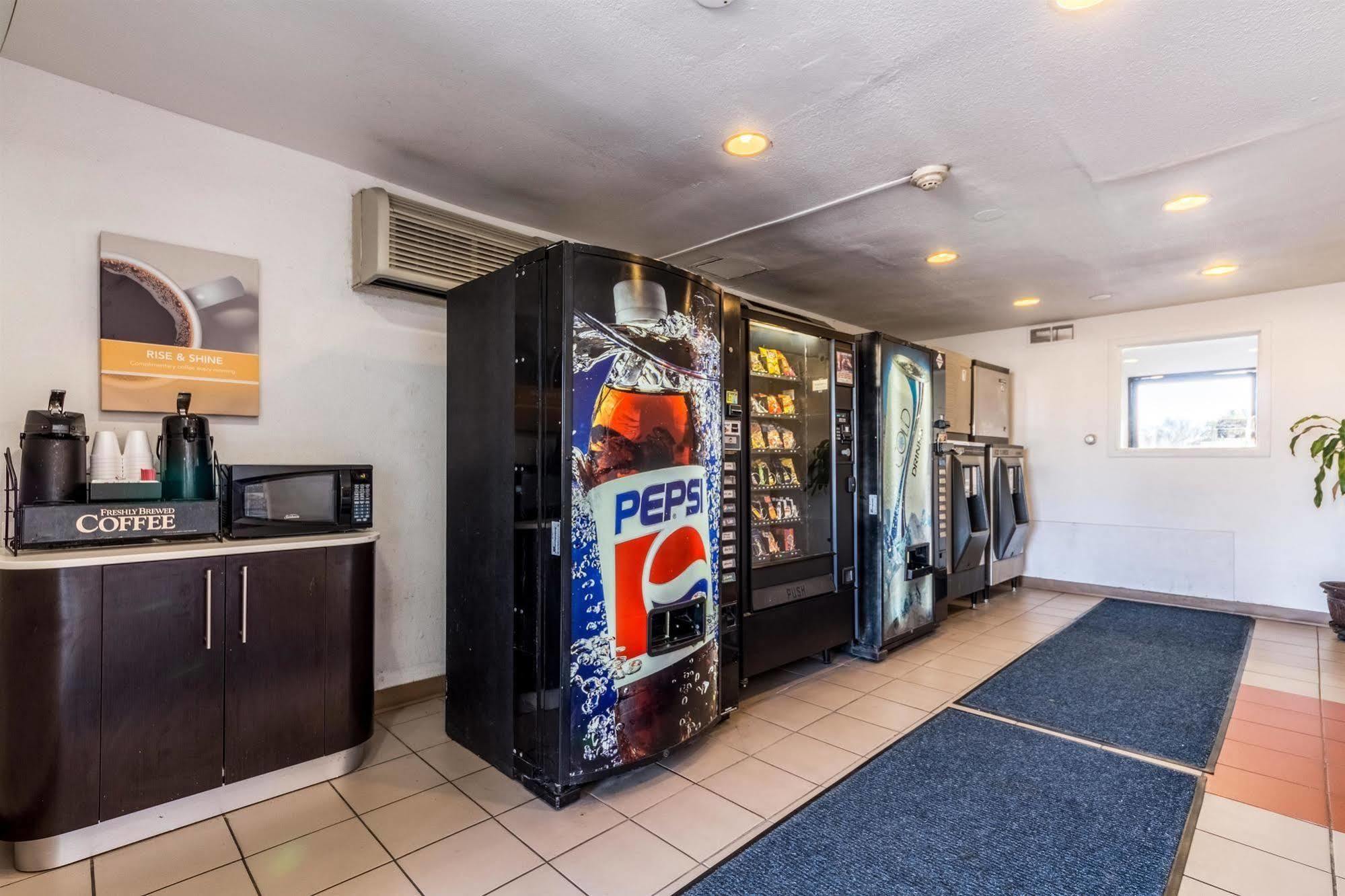 Motel 6-Garland, Tx - Dallas Экстерьер фото