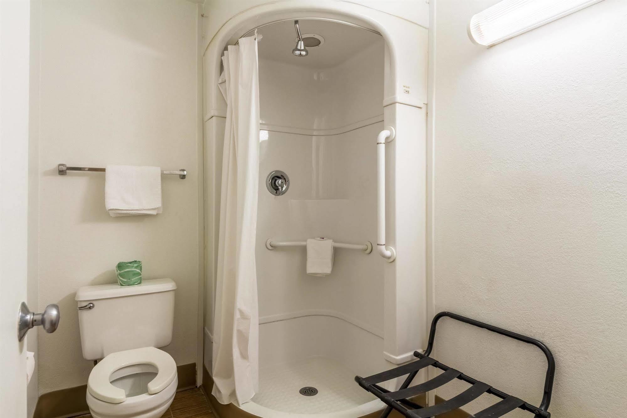 Motel 6-Garland, Tx - Dallas Экстерьер фото